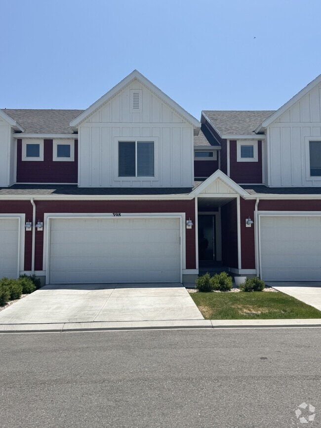 Building Photo - 398 Grassland Dr Rental