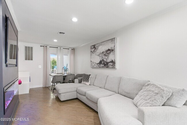 Photo - 19 Horseshoe Ct