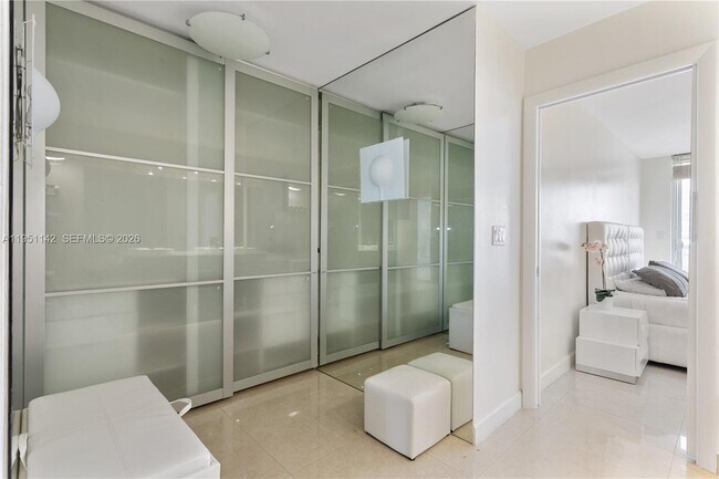 Photo - 2401 Collins Ave Unit 1110