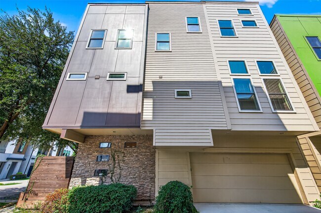 Photo - 4510 Inker St