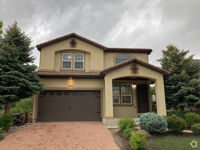 Building Photo - 4 bedrooms and large loft in Banning Lewis...