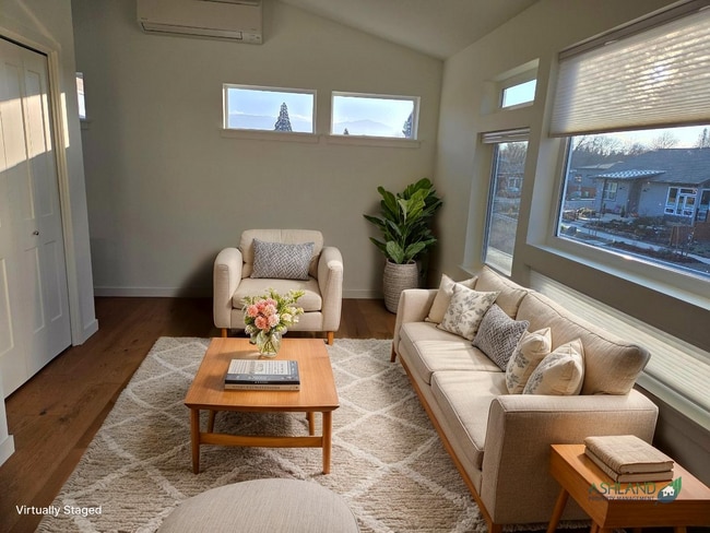 Photo - New Apartment in Central Ashland Location | Available Now!