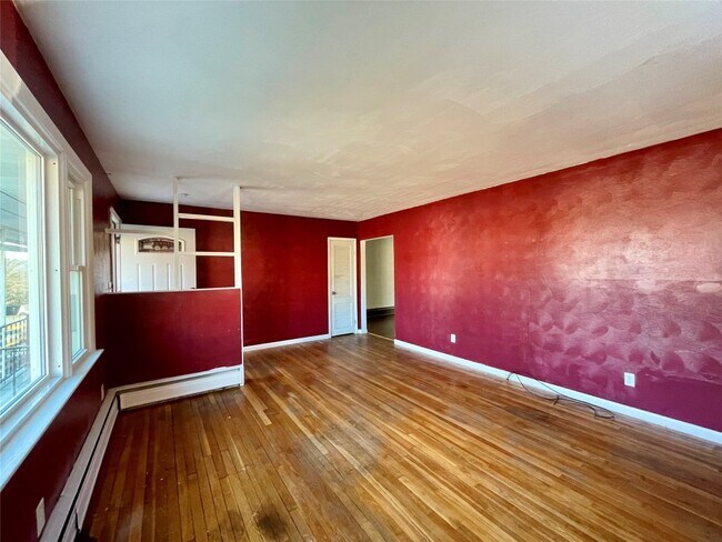 Photo - 705 N McKinley Ave