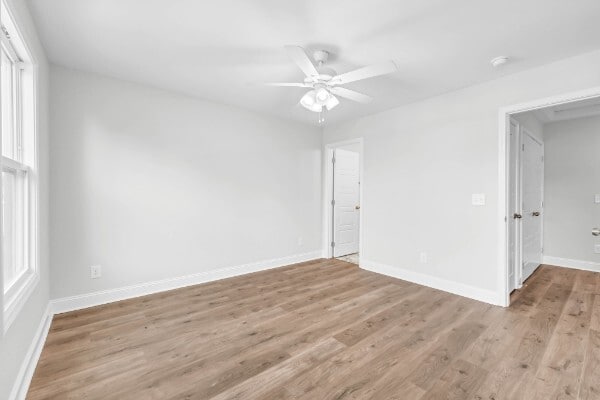 Photo - 203 W Point Dr