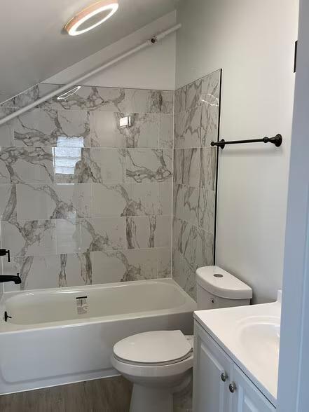 Photo - 555 Main St Unit B