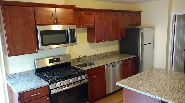 Photo - 188 Chelsea St Unit 1