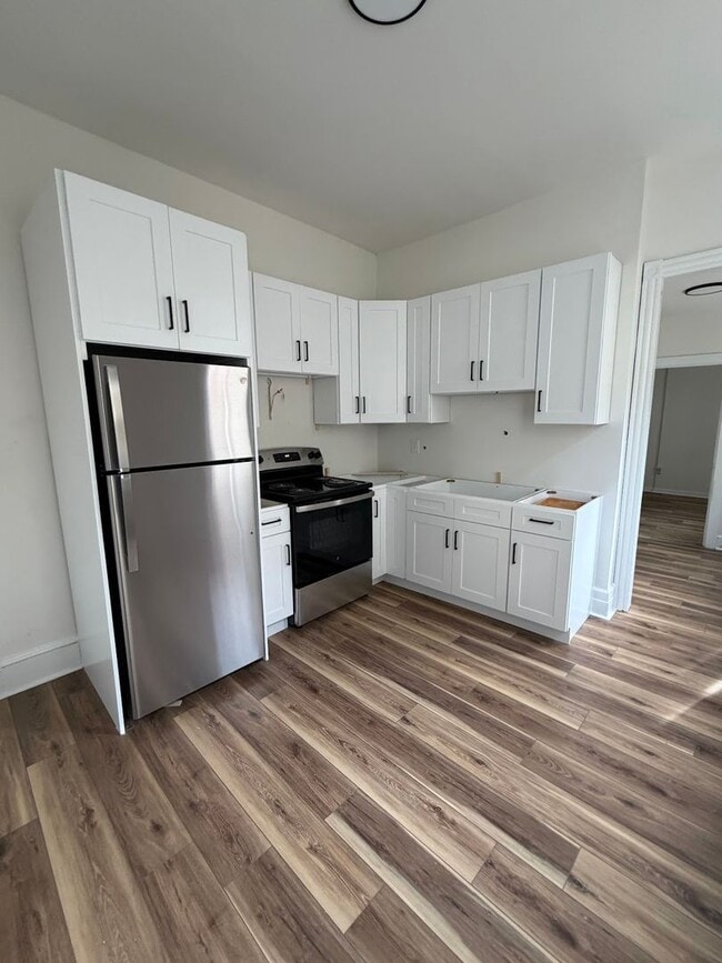 Building Photo - 929 N 3rd St Unit Apt 1