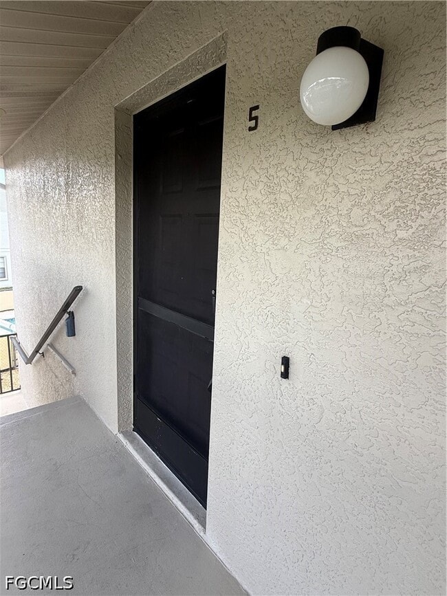 Photo - 642 SE 13th Pl