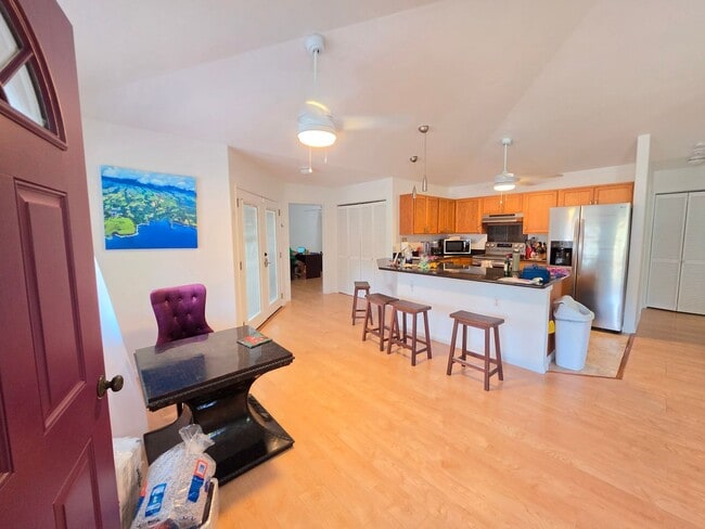 Photo - 15-2811 Puhi St.