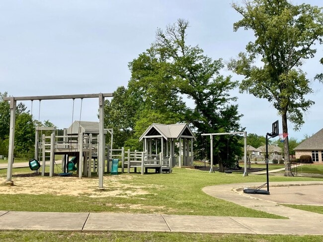 Photo - Beautiful 3/2 + office home for rent next to Brandon High School!