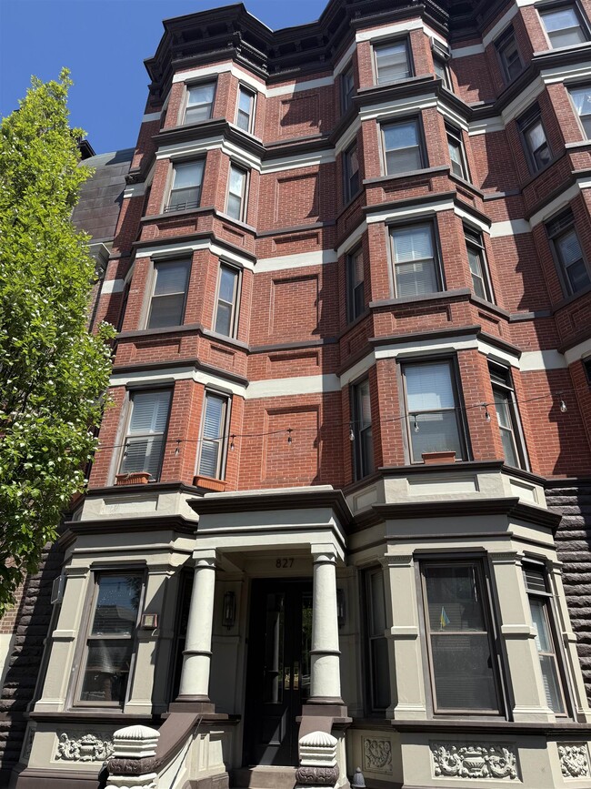Photo - 827 Washington St Unit 4B