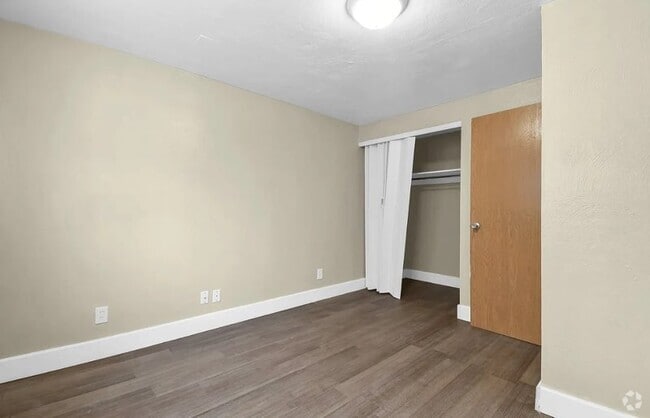 Building Photo - 1794 Genessee Ave Rental