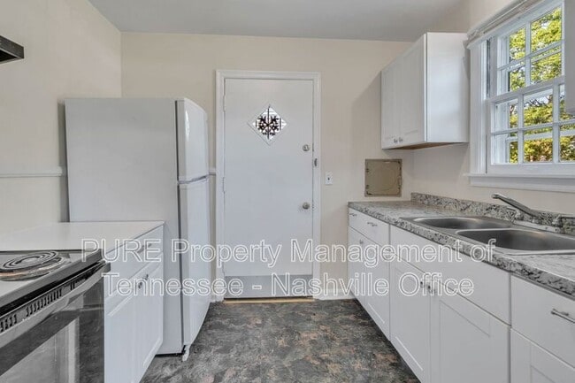 Photo - 2008 26th Ave N Casa