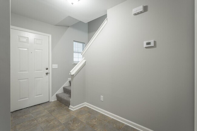 Photo - 2 Bedroom, 2 Bath Townhome with Private Pa...