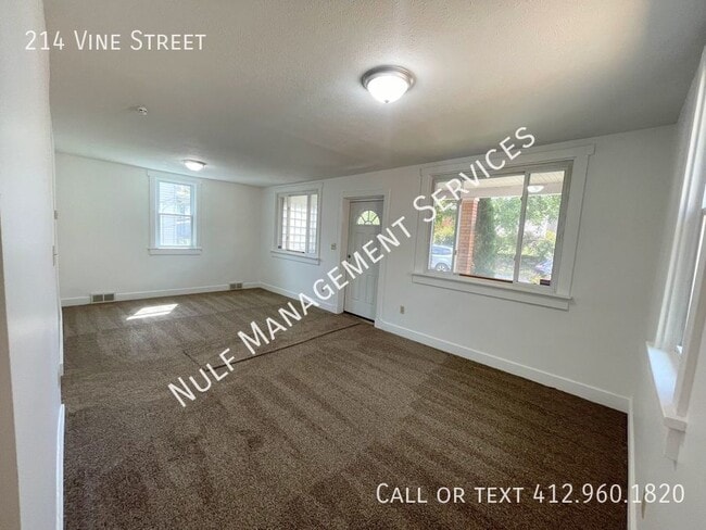 Photo - 214 Vine St