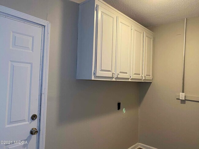 103 Dogwood Cir