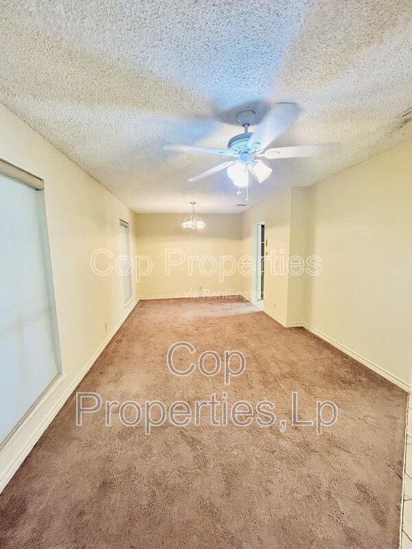 Photo - 14810 Ridge Hill Dr