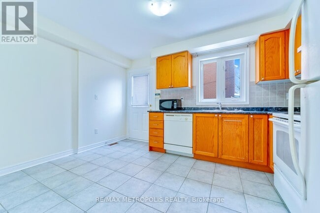 Photo - 16B Gower St