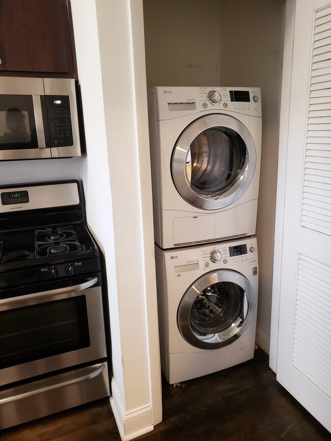 Photo - 3251 N Damen Ave Unit #N