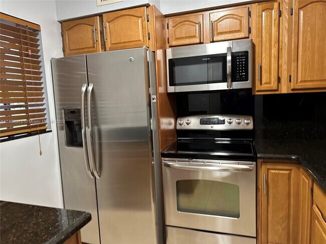 Photo - 2709 S Oakland Forest Dr