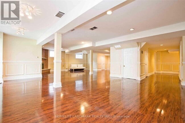 Photo - 252 Dunview Ave