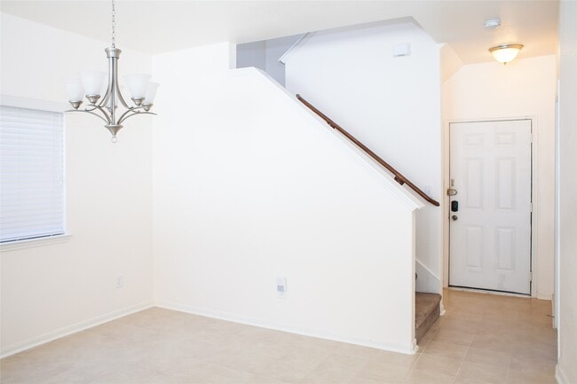 Building Photo - 7015 Rancho Mission Dr Rental
