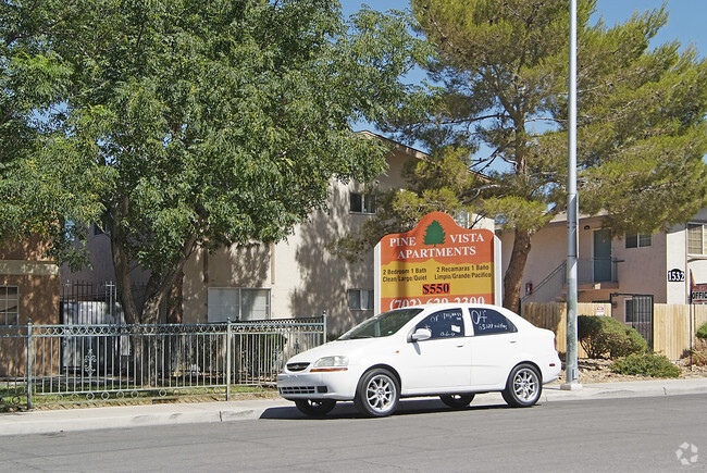 Pine Vista - Pine Vista Apartments