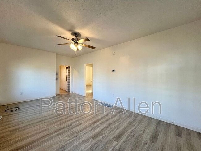 Photo - 90 Fairfax Ave