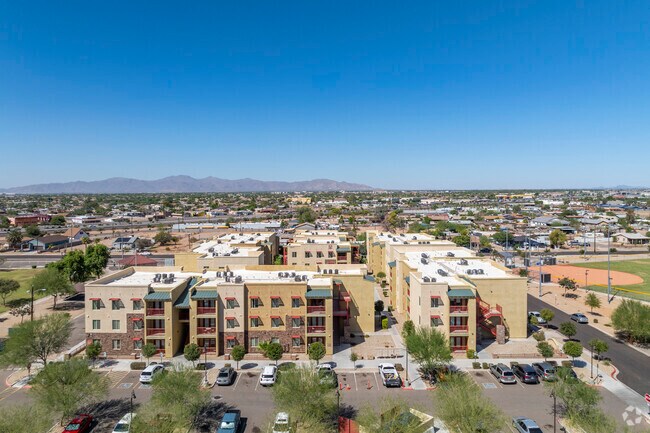 Photo - Heritage Apartments