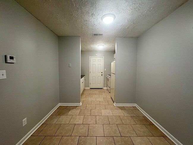 Photo - 11 Susan Cv Unidad L