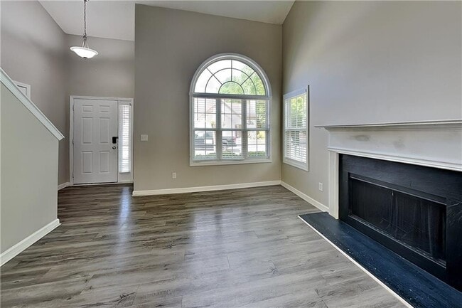 Photo - 100 Rosemont Ct