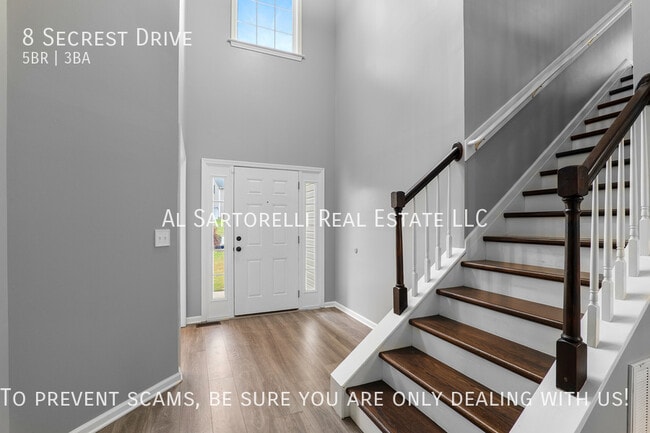 Photo - 8 Secrest Dr