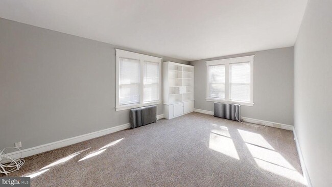 Photo - 214 Rutland Ave Unit 2