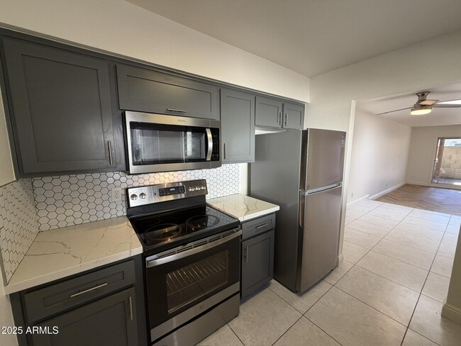 Photo - 1955 E Del Sur Dr