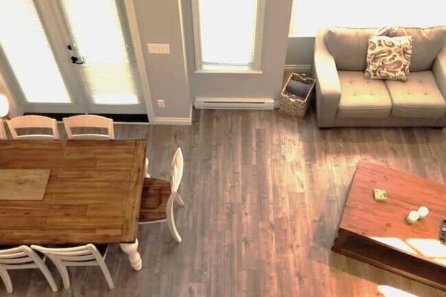 Photo - 2540 Radio Tower Rd Unité SI ID1521987P