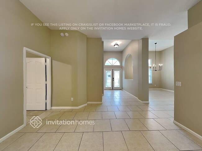 Photo - 2293 Stonegate Dr