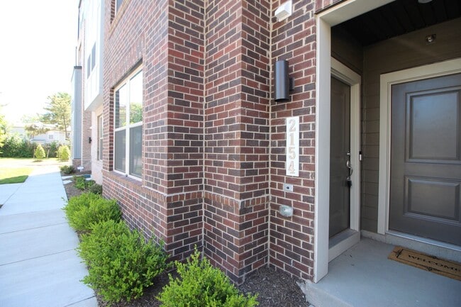 Photo - Well-located 2-bedroom