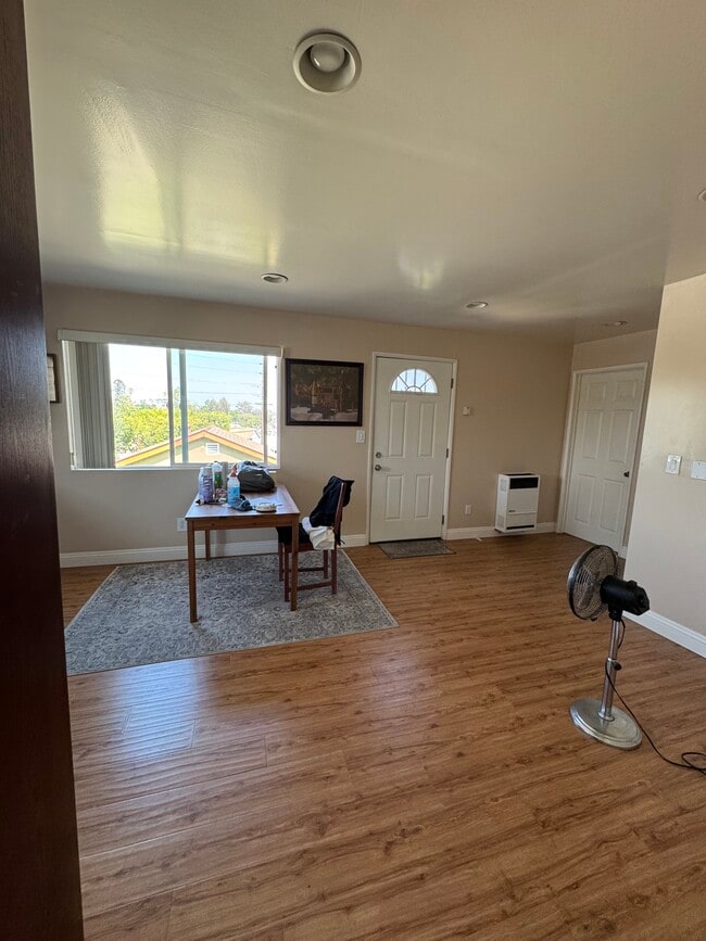 Photo - 1315 Pennsylvania Ave Unit Back Apartment