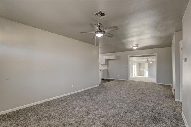 Photo - 3035 SE 20th St