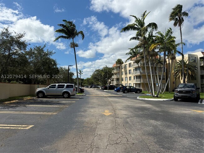 Photo - 13100 SW 92nd Ave Unit A-PH7