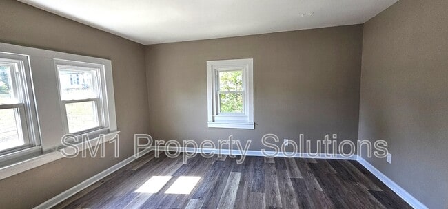 Photo - 534 Cranbrook St