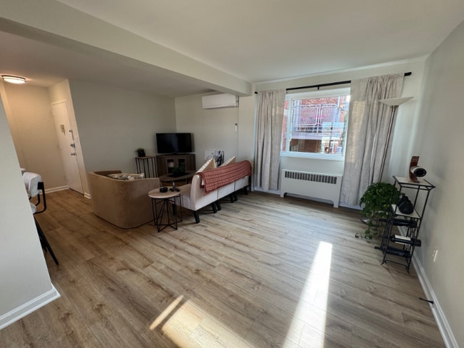 Photo - 2129 19th St N Unit 5