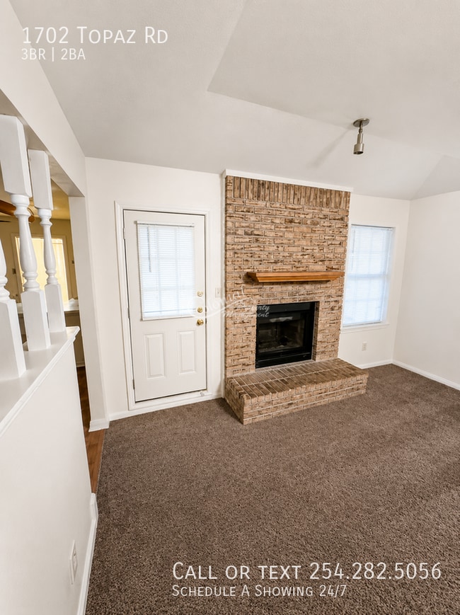 Photo - 1702 Topaz Rd