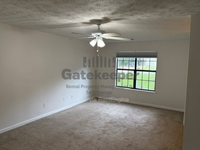 Photo - 280 Handley Ct