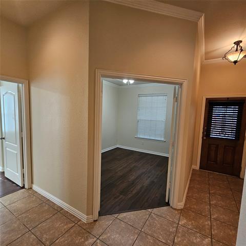 Photo - 922 Meadow Flower Ln