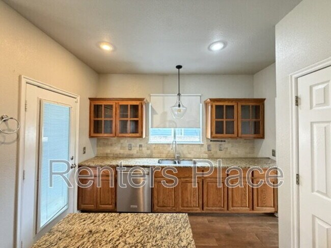 Photo - 2012 S Aster Ave