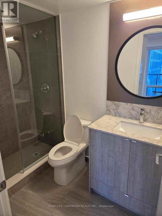 Photo - 771 Yonge St Unit 1002