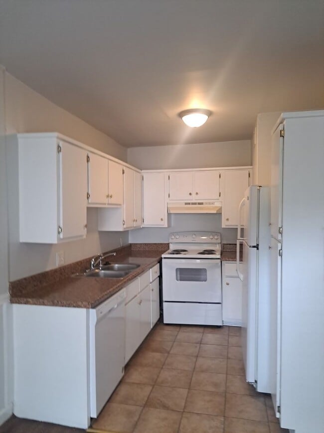 Photo - 246 White Bridge Rd Unit 246 C5