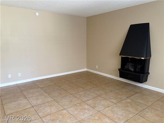 Photo - 2080 E Karen Ave