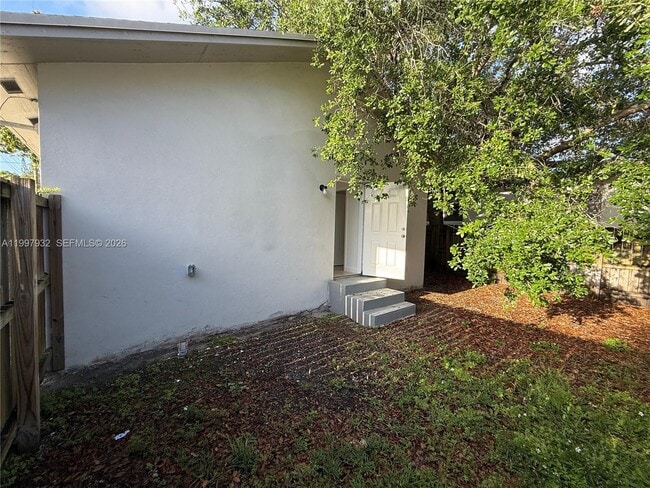 Photo - 253 NW 48th St Unit /